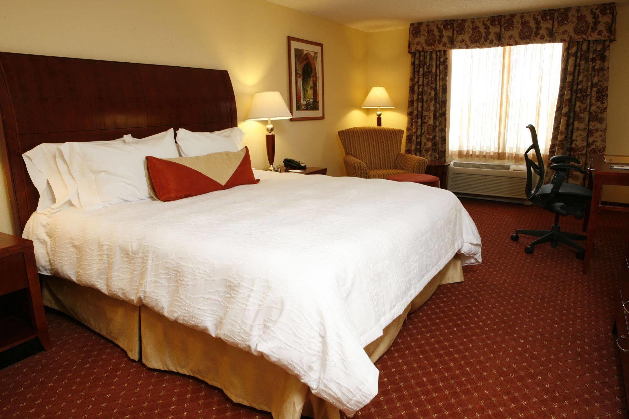 Hilton Garden Inn Roanoke Rapids Eksteriør bilde